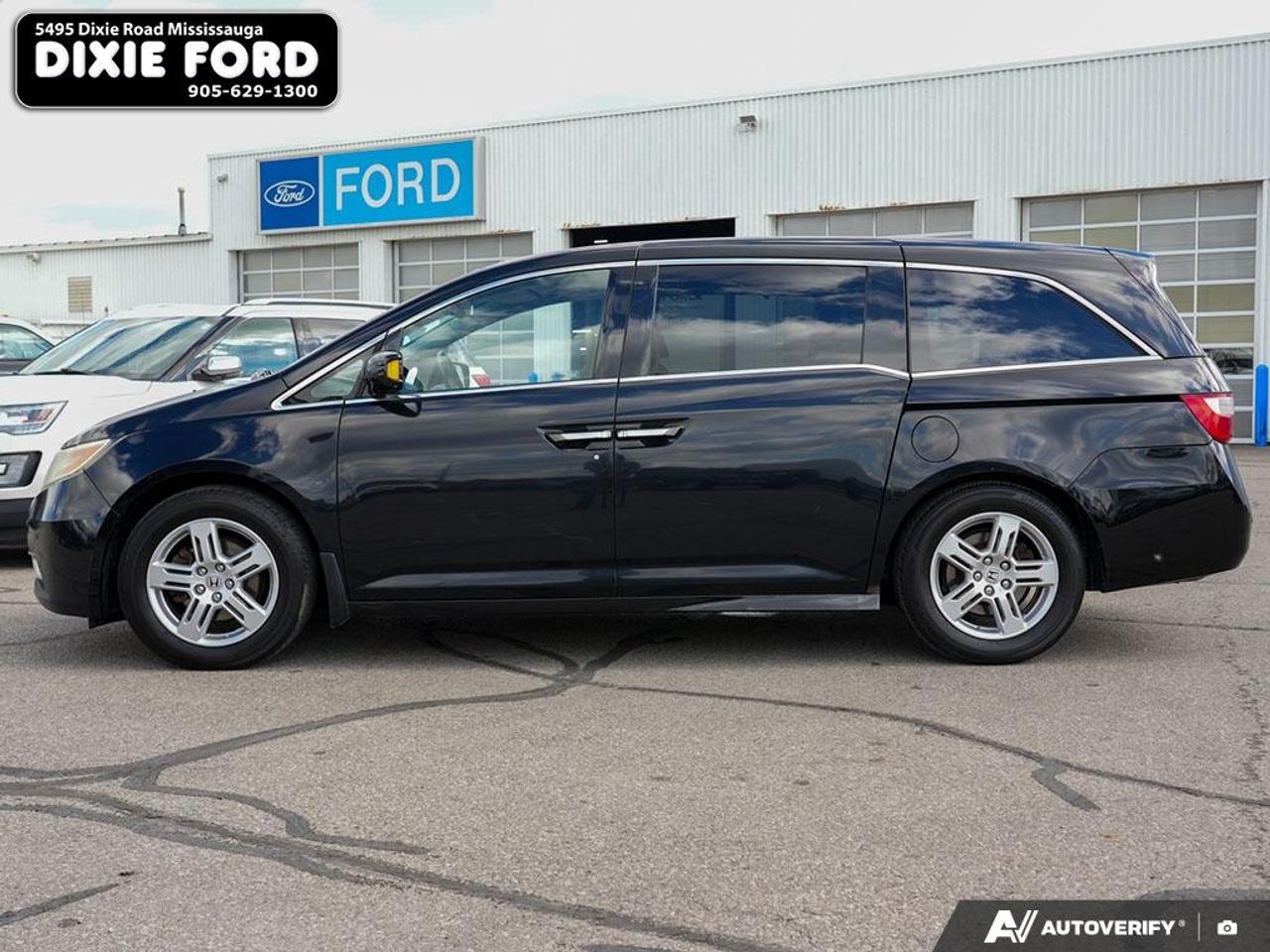 2012 Honda Odyssey Touring Photo