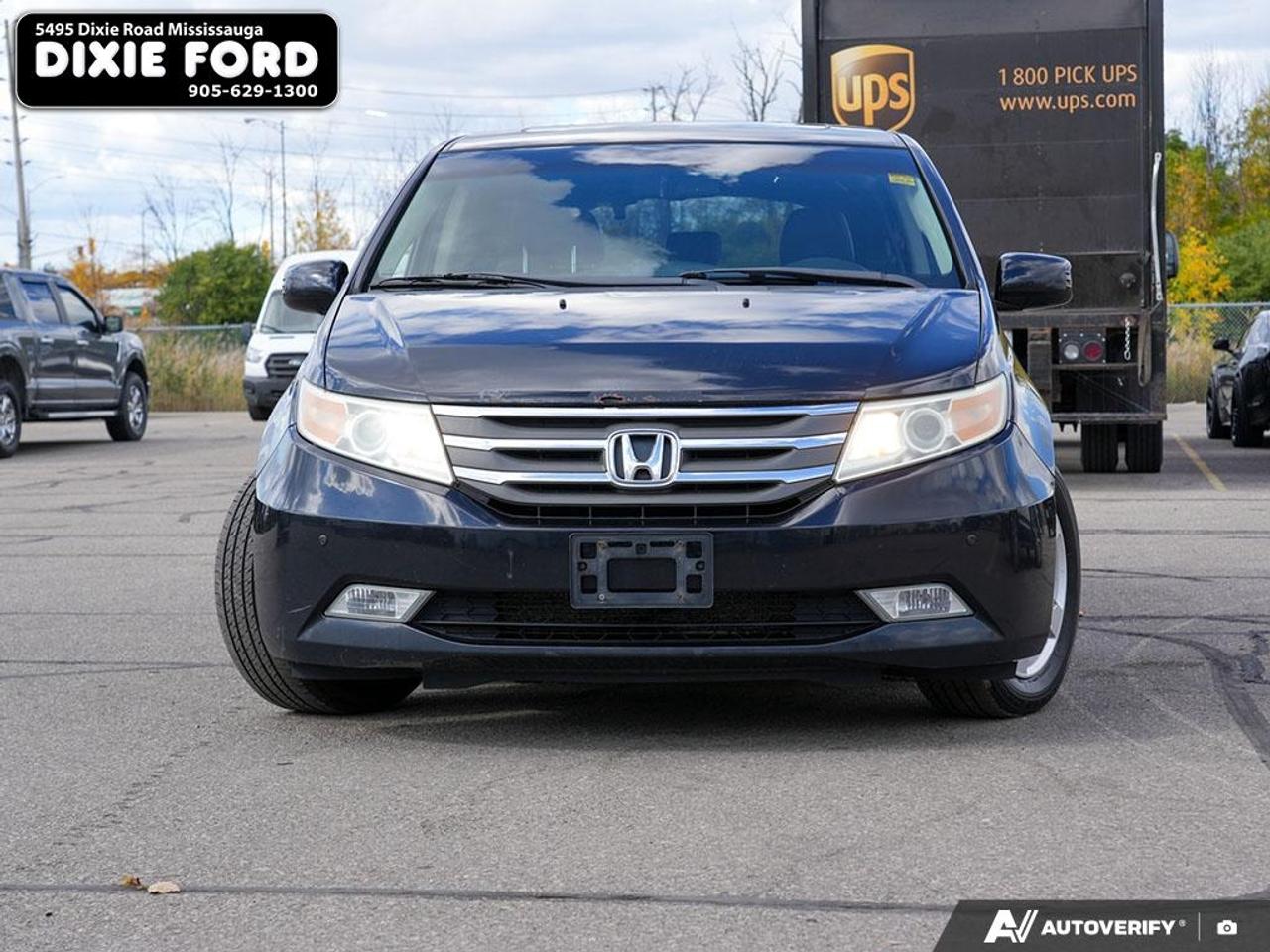 2012 Honda Odyssey Touring Photo1