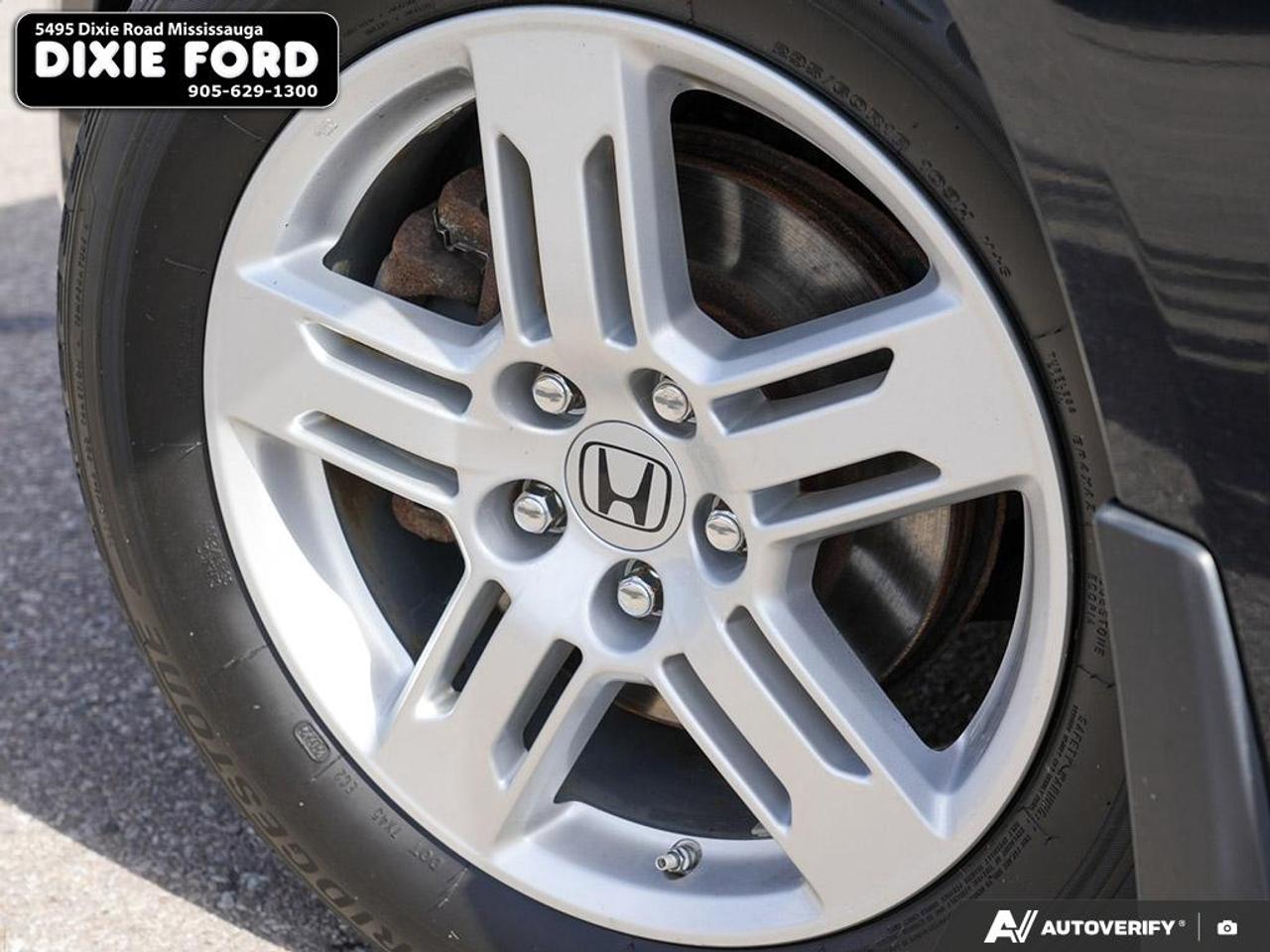 2012 Honda Odyssey Touring Photo