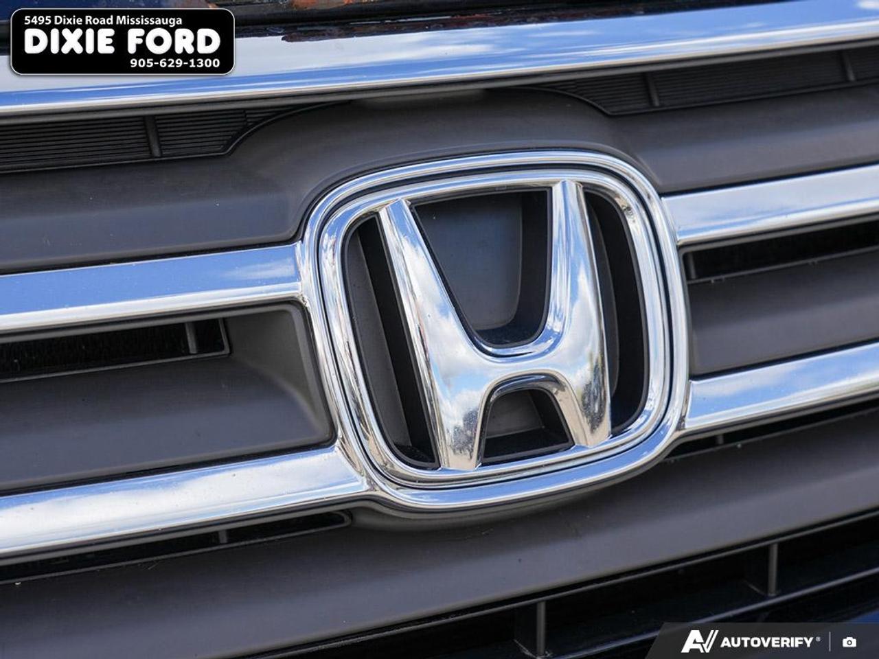 2012 Honda Odyssey Touring Photo