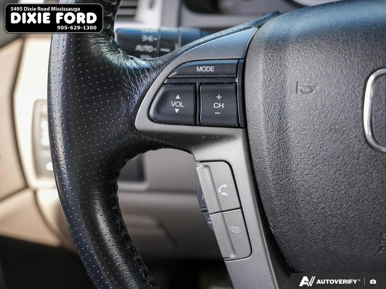 2012 Honda Odyssey Touring Photo