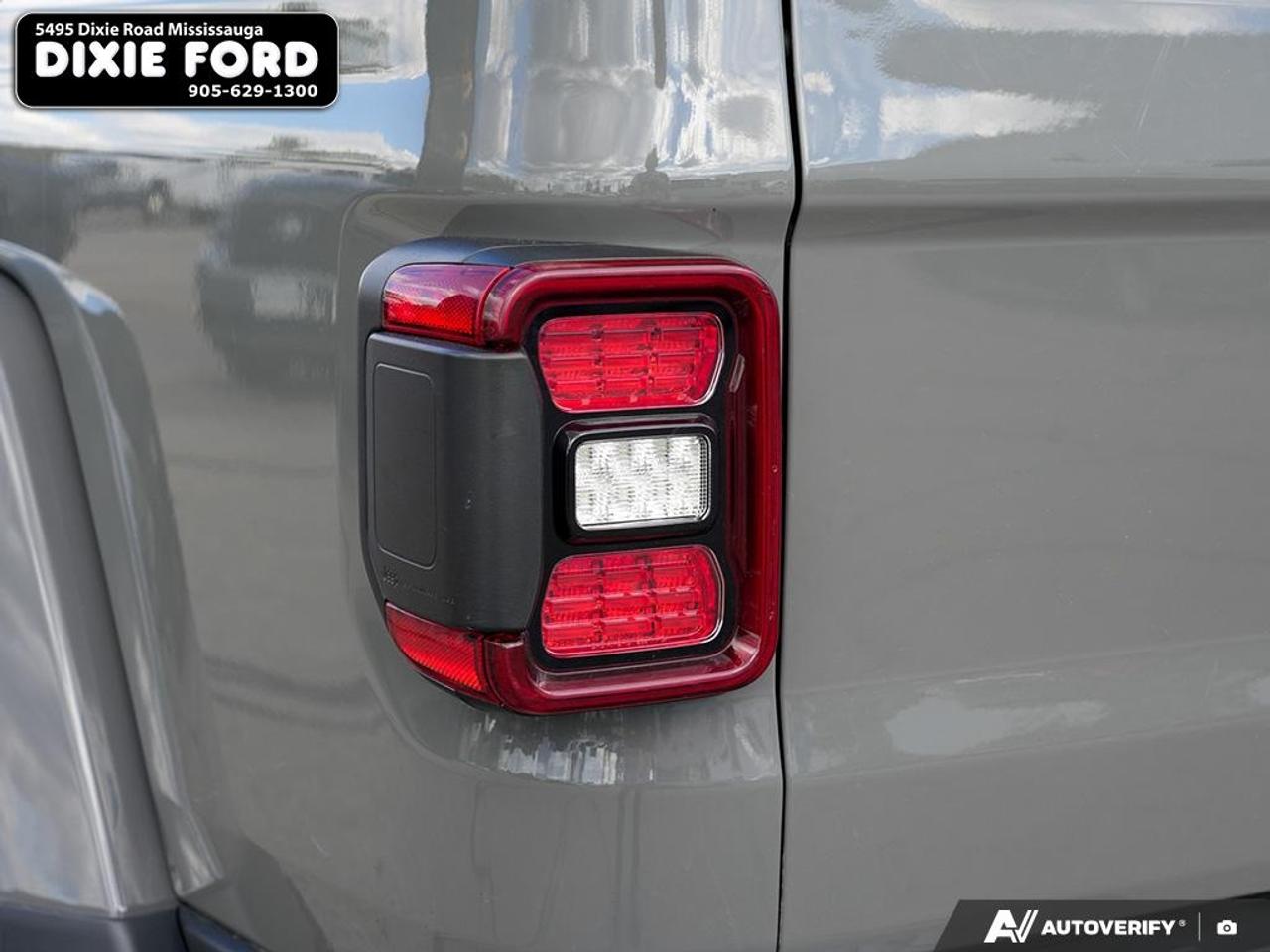 2023 Jeep Gladiator Mojave Photo