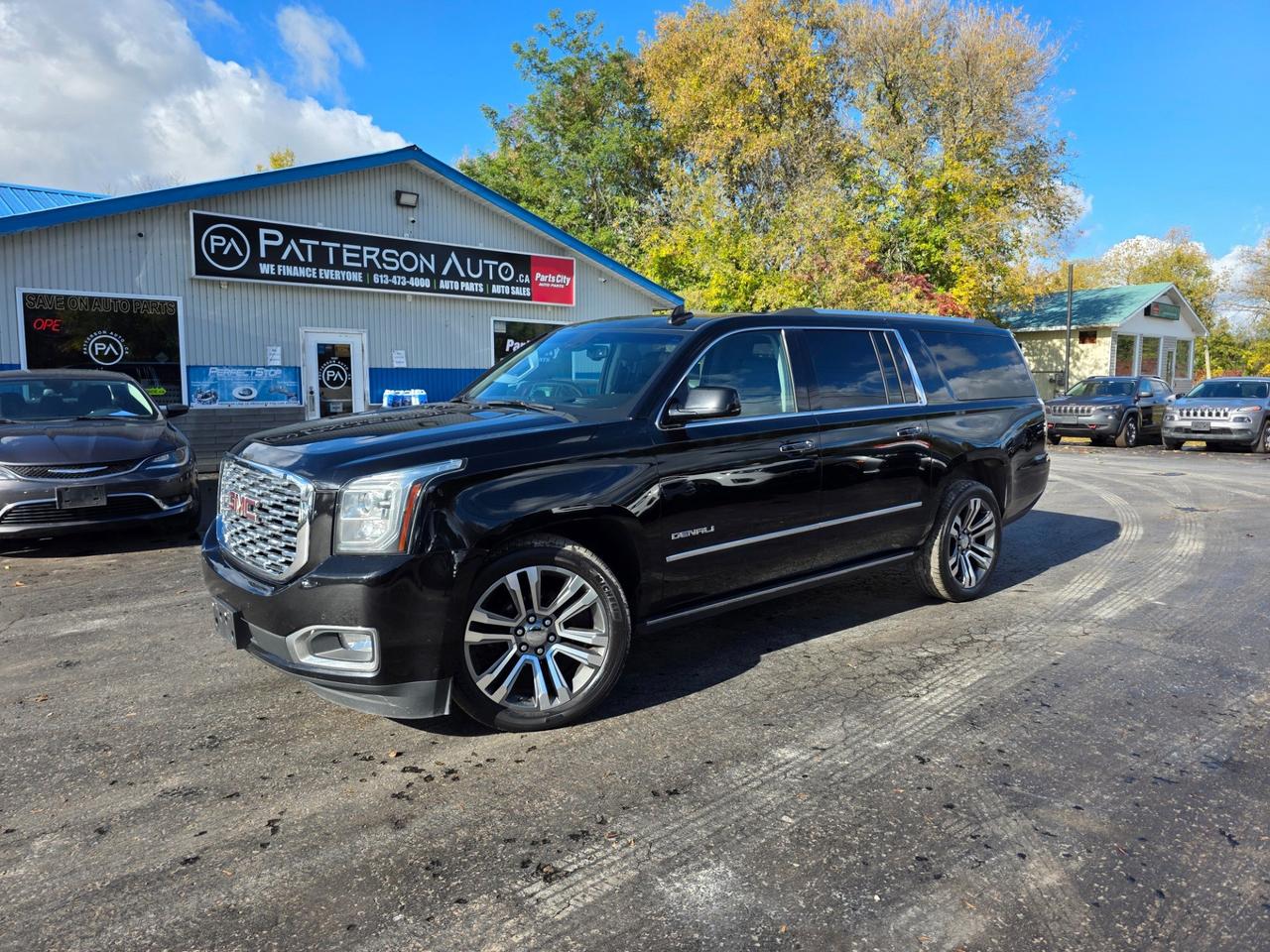 2019 GMC Yukon XL Denali - Photo #1