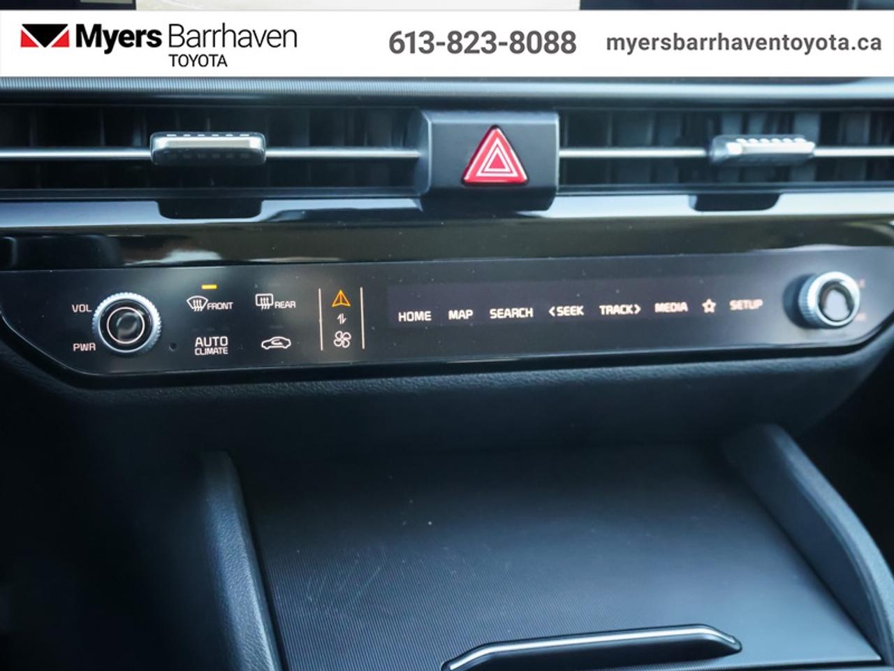 2026 Kia Sportage Hybrid EX AWD  - Navigation - $264 B/W Photo
