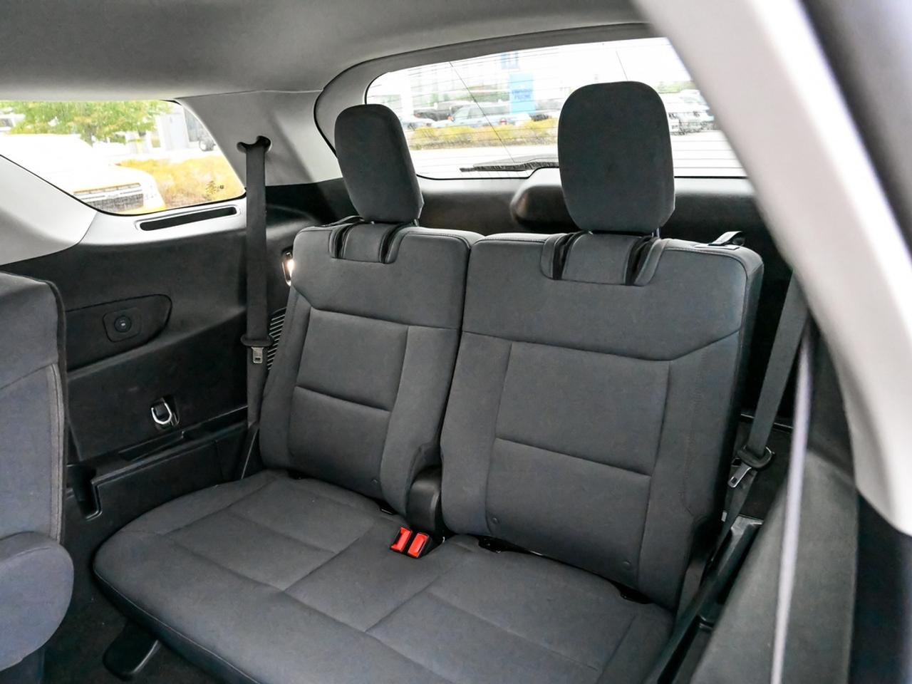 2025 Ford Explorer Active Photo