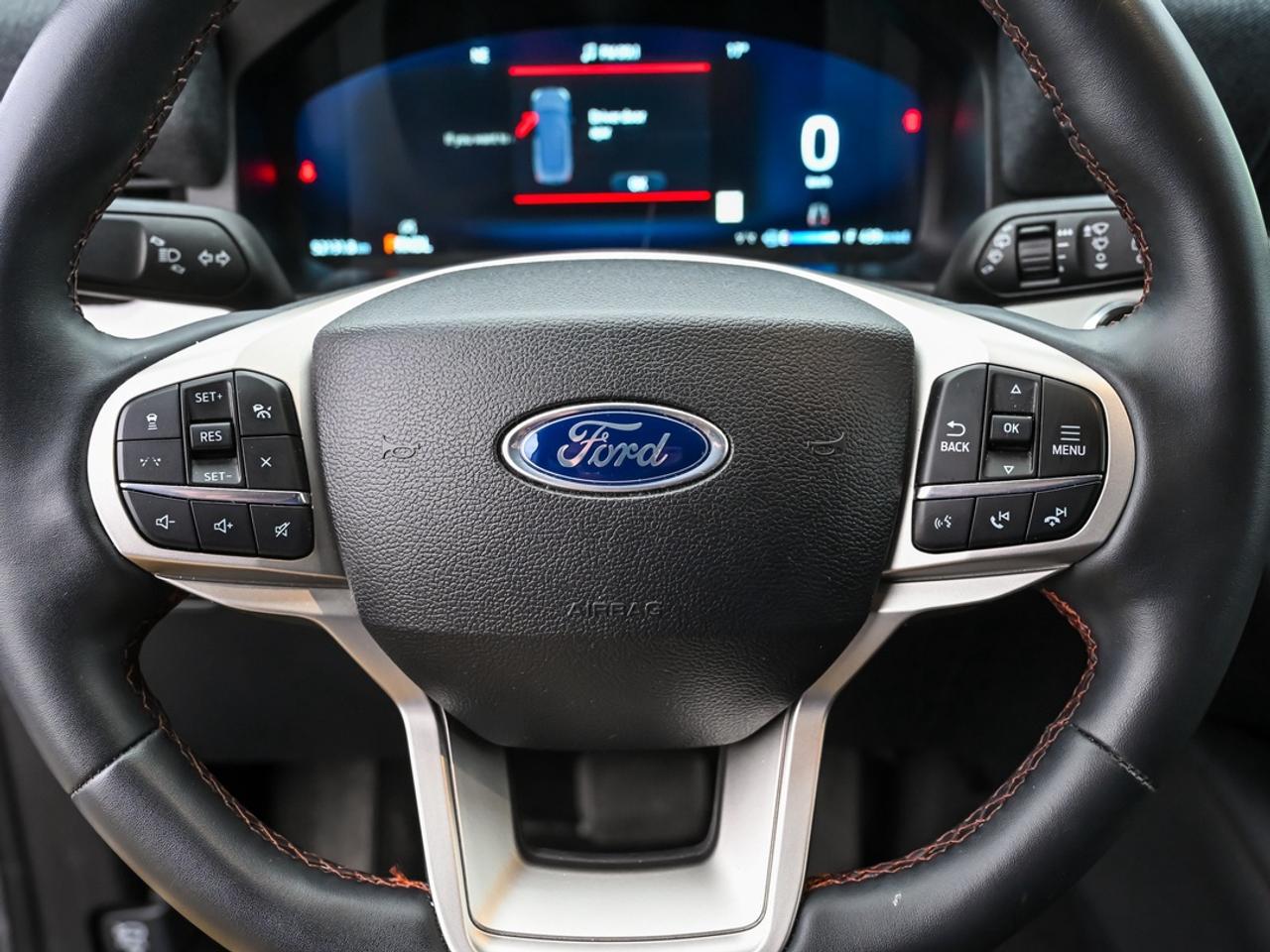 2025 Ford Explorer Active Photo