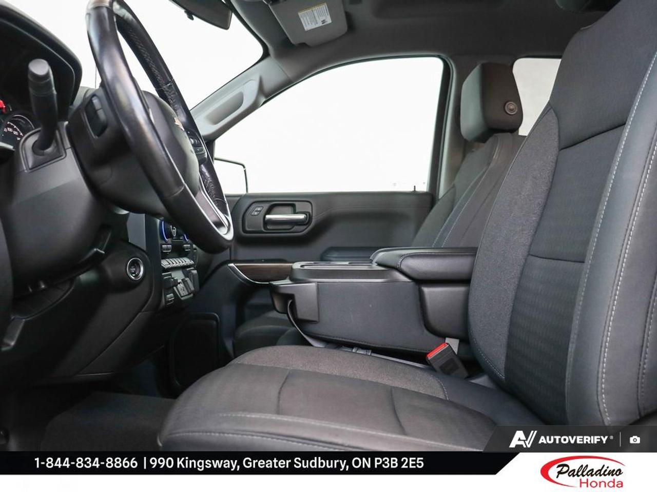 2019 Chevrolet Silverado 1500 LT Photo
