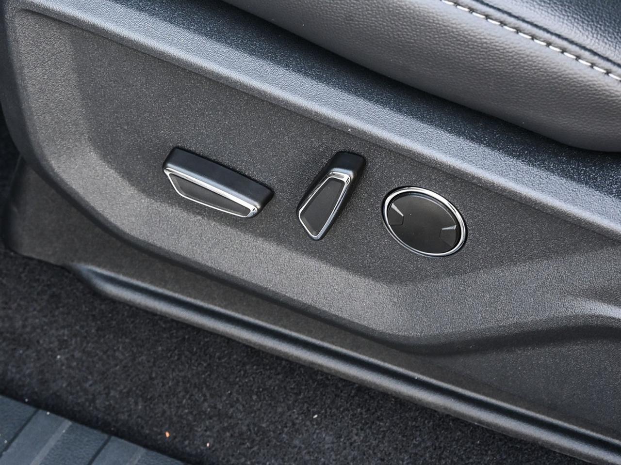 2026 Ford F-150 Lariat Photo