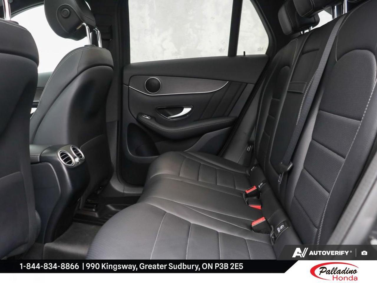 2022 Mercedes-Benz GLC 300 UNKNOWN Photo