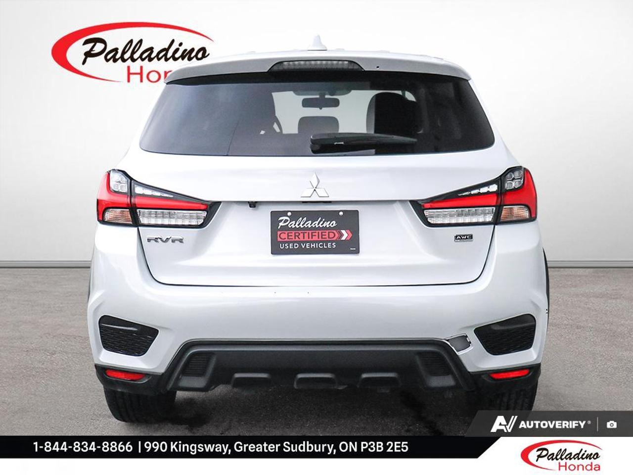 2024 Mitsubishi RVR SE Photo