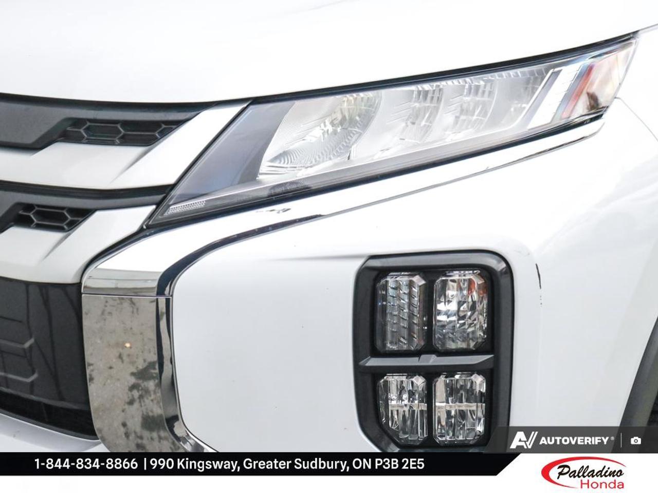 2024 Mitsubishi RVR SE Photo