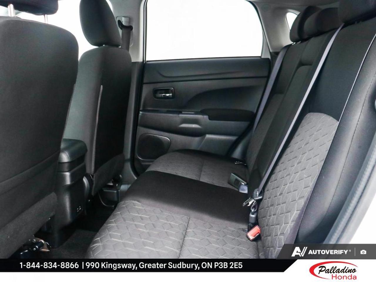 2024 Mitsubishi RVR SE Photo