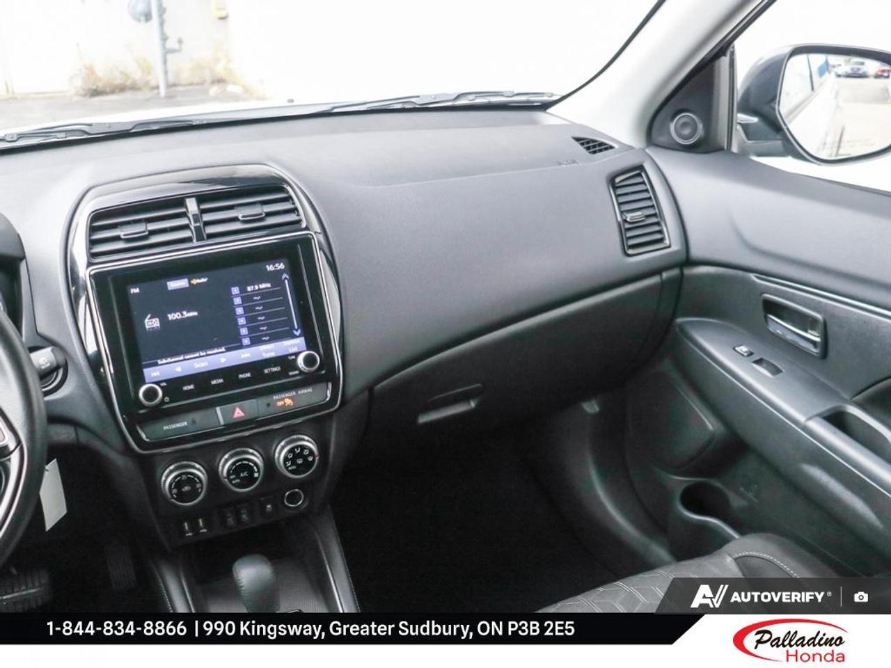 2024 Mitsubishi RVR SE Photo