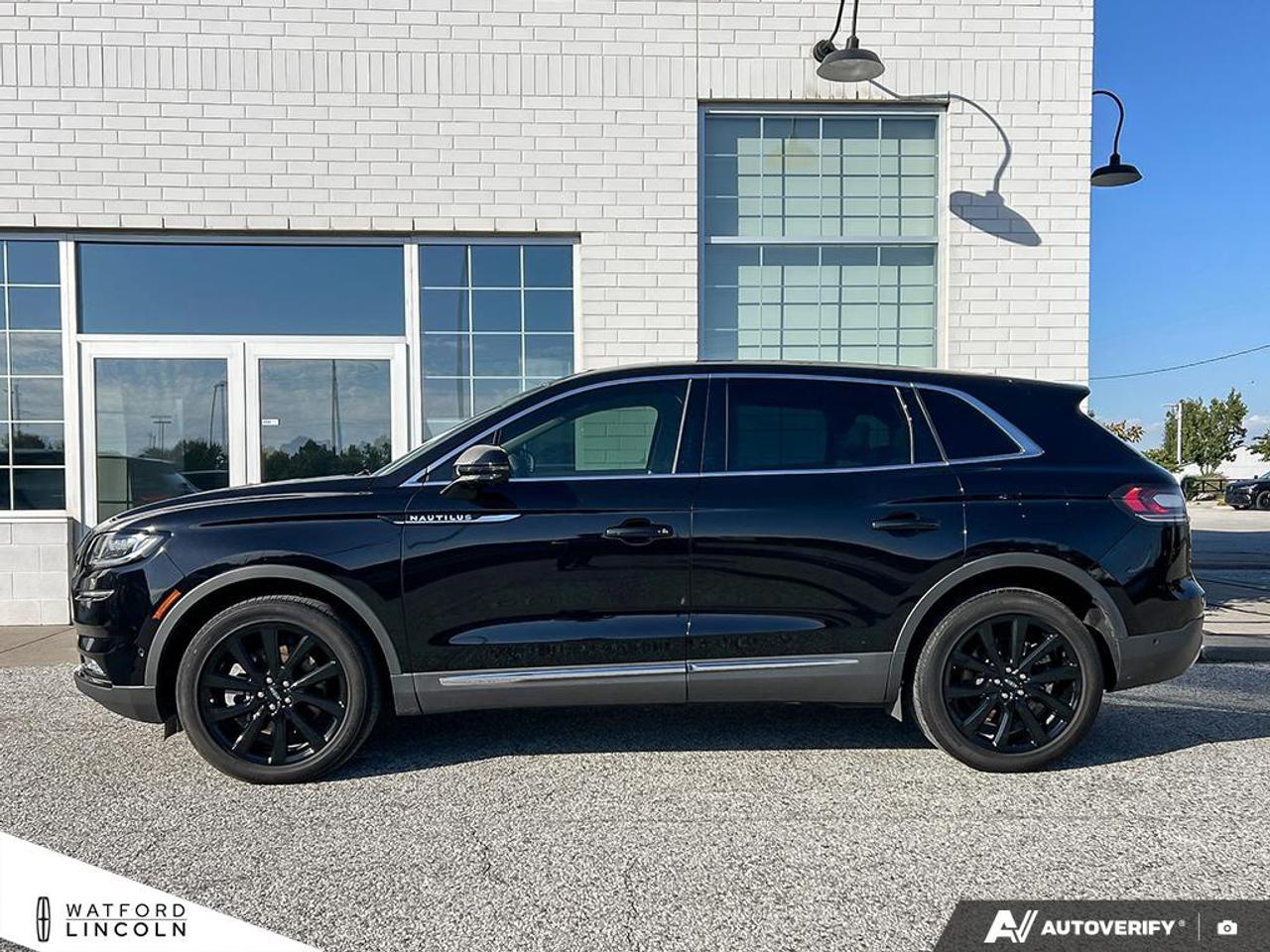 2023 Lincoln Nautilus Reserve AWD Photo