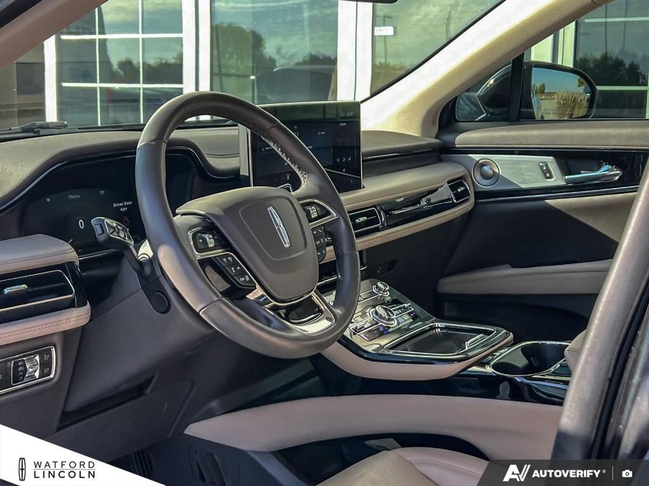 2023 Lincoln Nautilus Reserve AWD Photo
