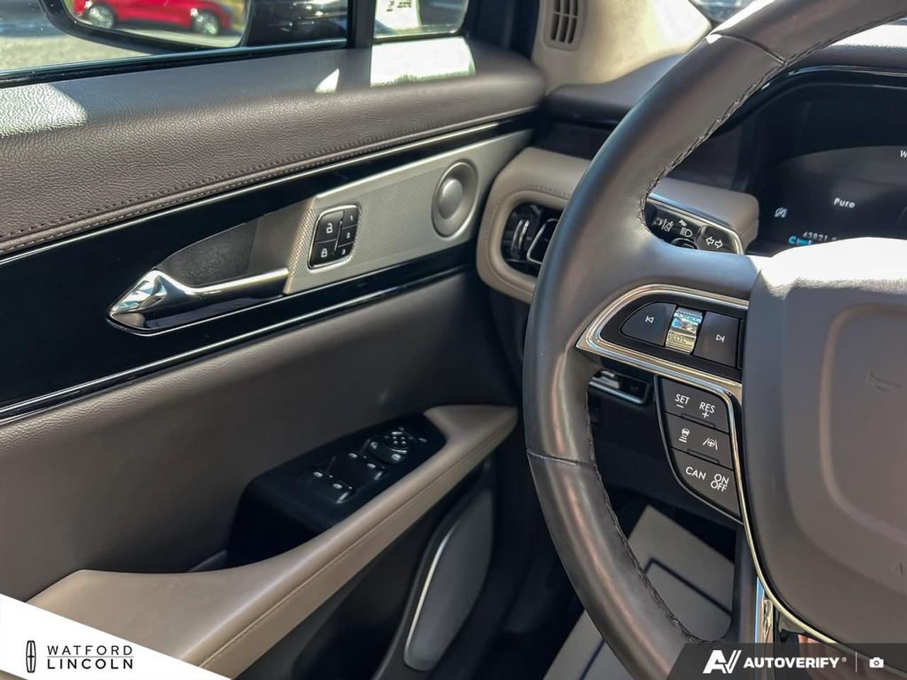 2023 Lincoln Nautilus Reserve AWD Photo