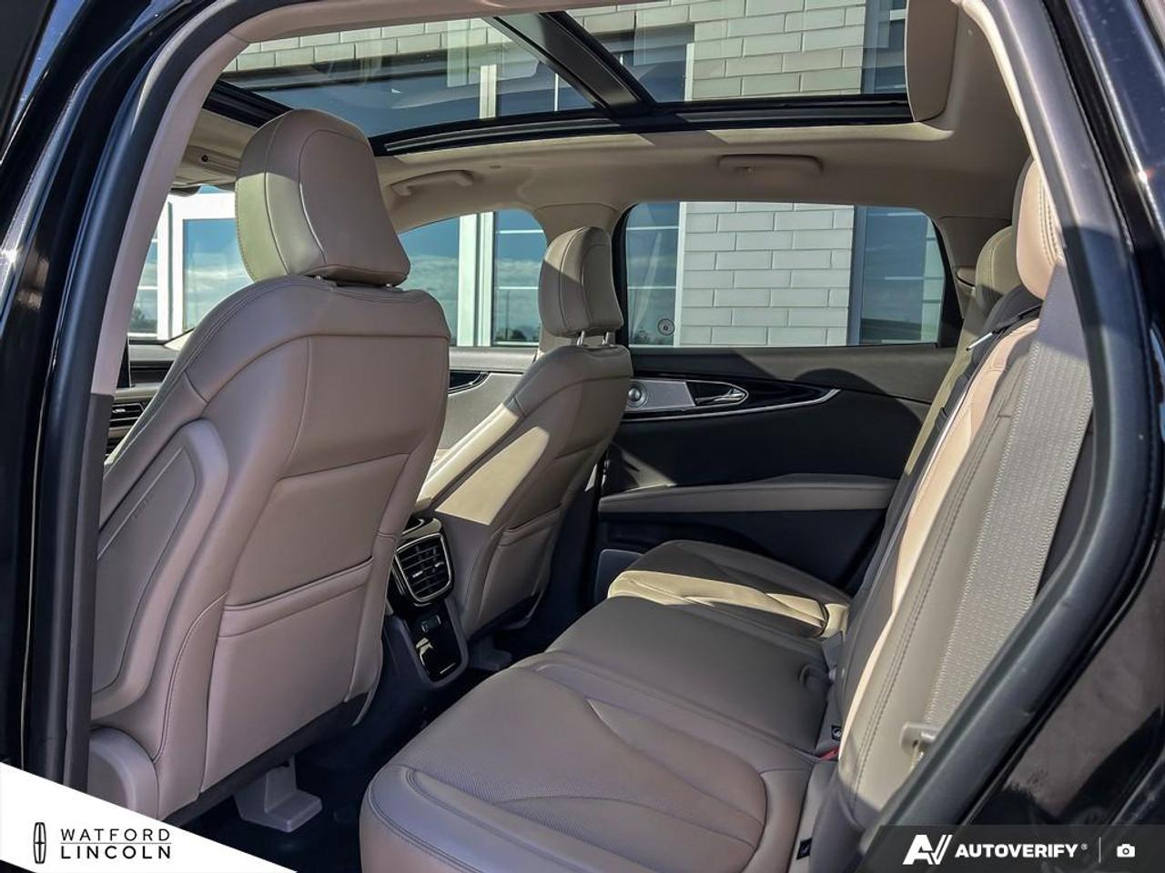 2023 Lincoln Nautilus Reserve AWD Photo