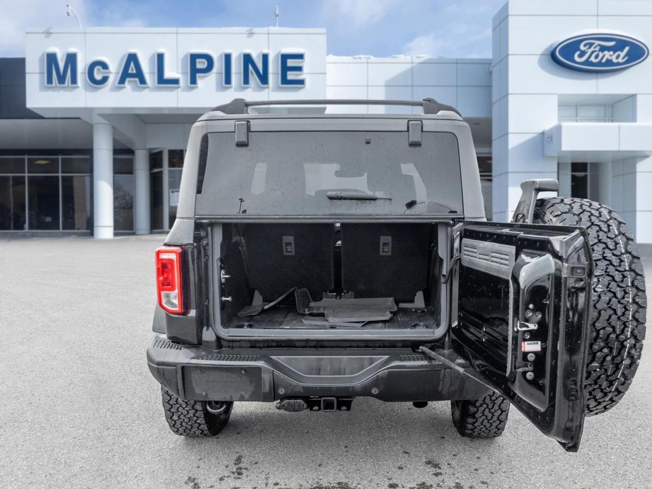 2024 Ford Bronco Black Diamond Photo