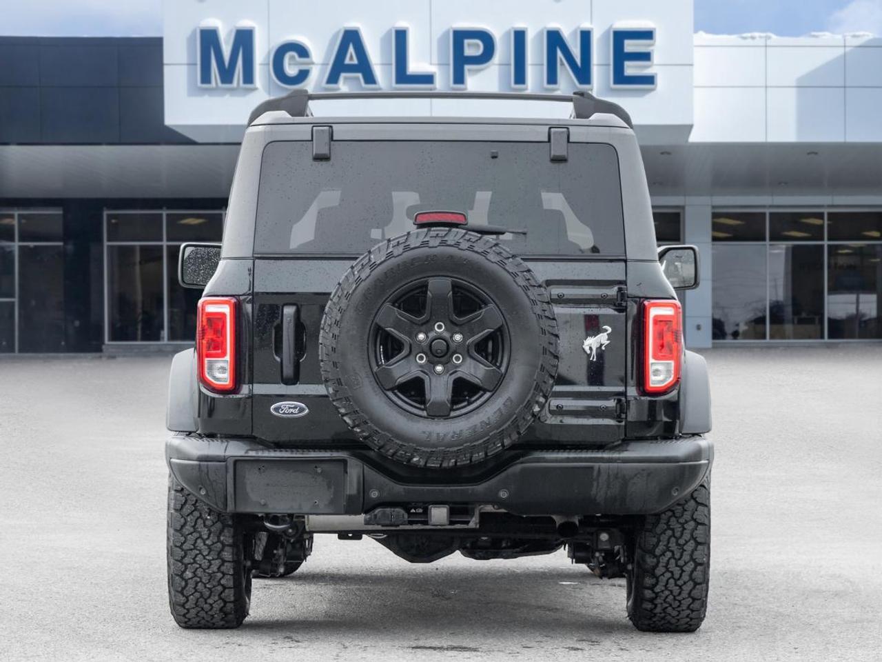 2024 Ford Bronco Black Diamond Photo