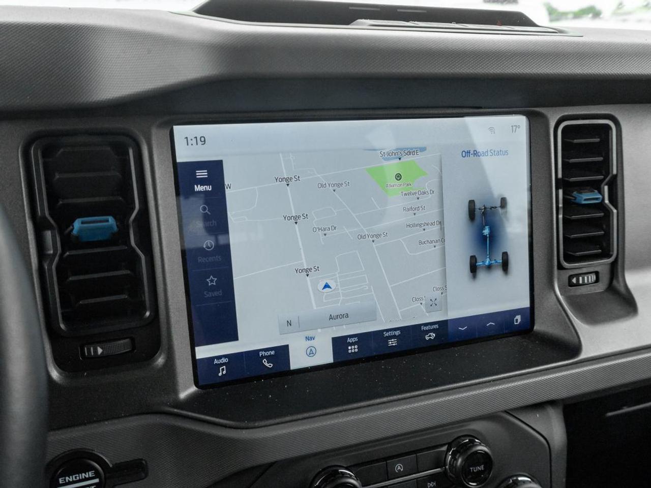 2024 Ford Bronco Black Diamond Photo