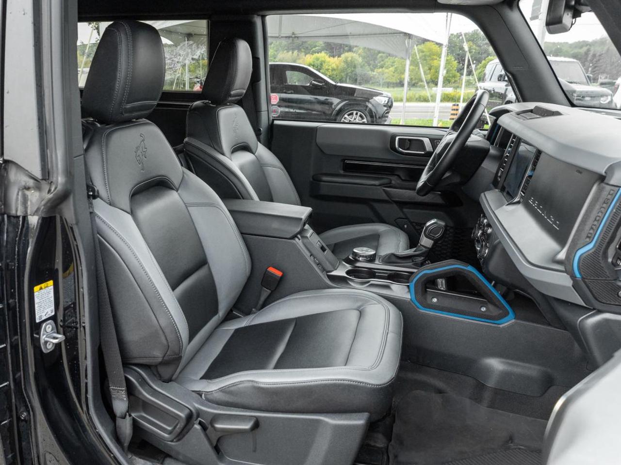 2024 Ford Bronco Black Diamond Photo