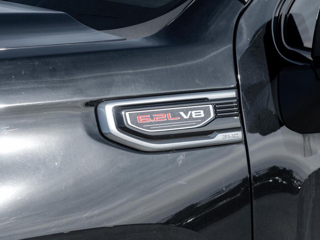 2025 GMC Sierra 1500 AT4 Photo