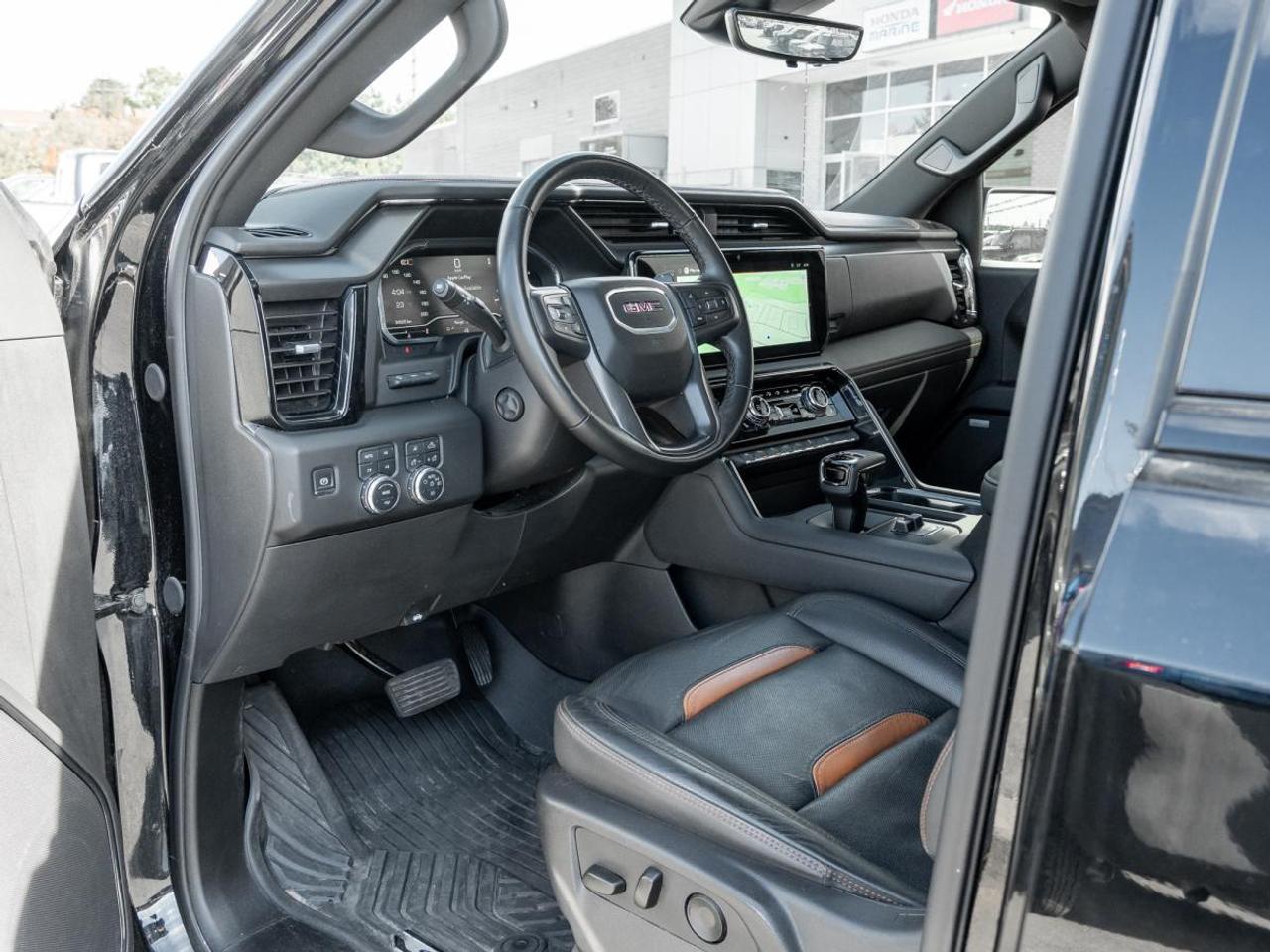 2025 GMC Sierra 1500 AT4 Photo