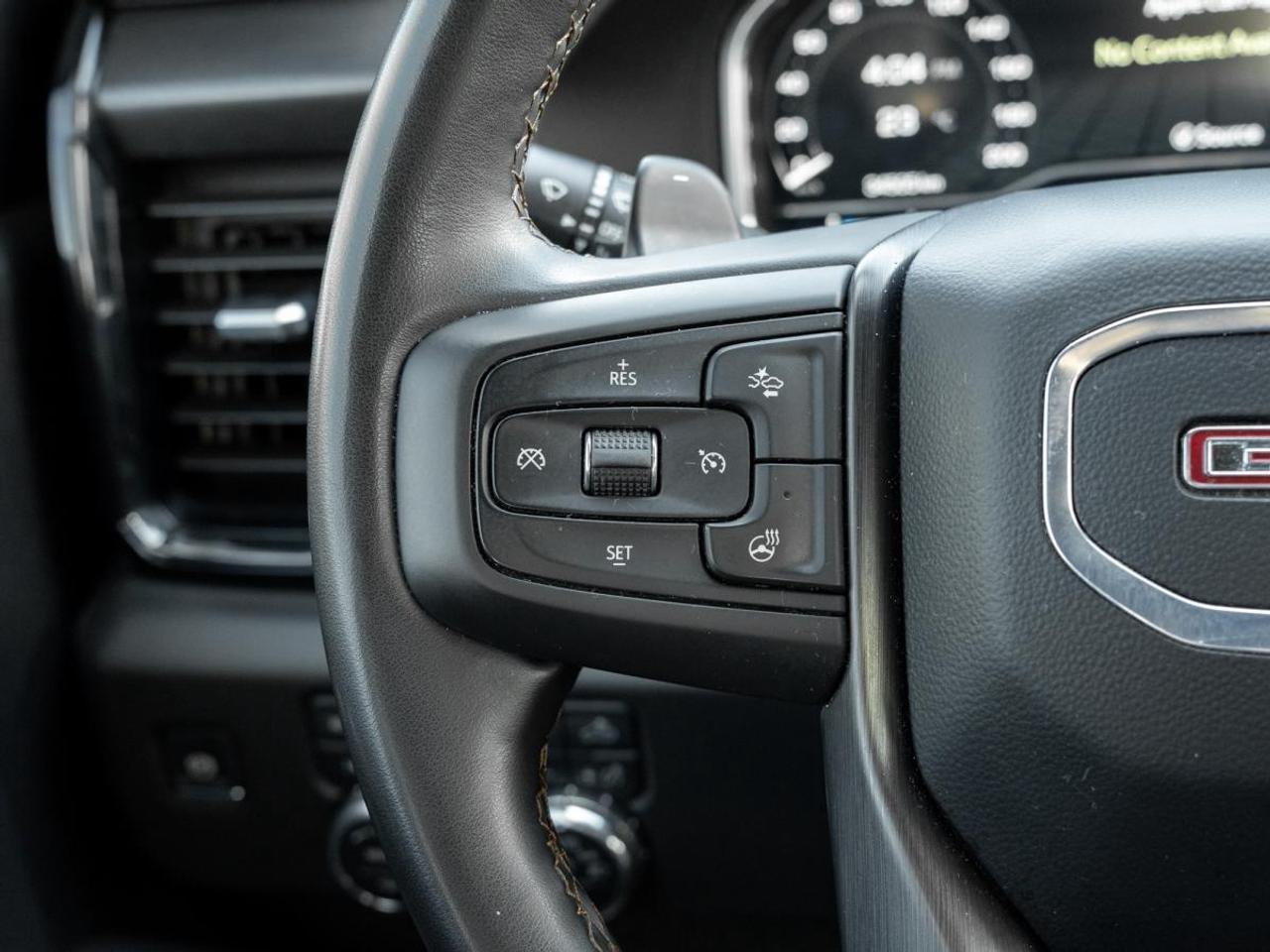 2025 GMC Sierra 1500 AT4 Photo