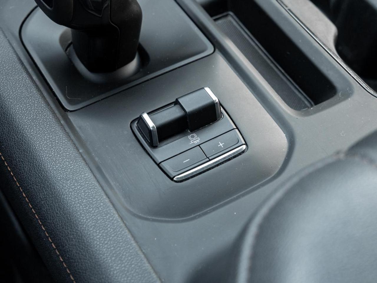 2025 GMC Sierra 1500 AT4 Photo