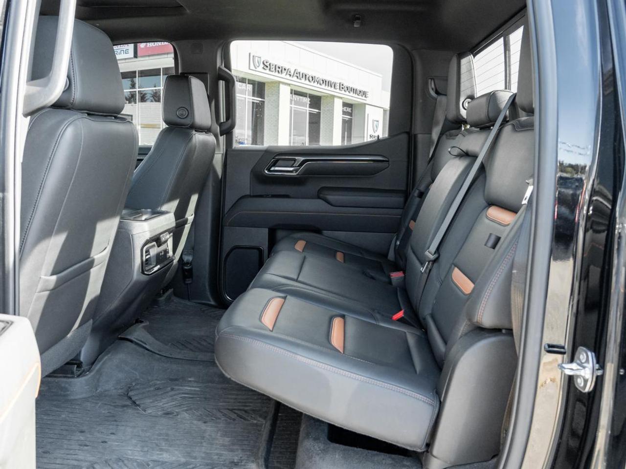 2025 GMC Sierra 1500 AT4 Photo