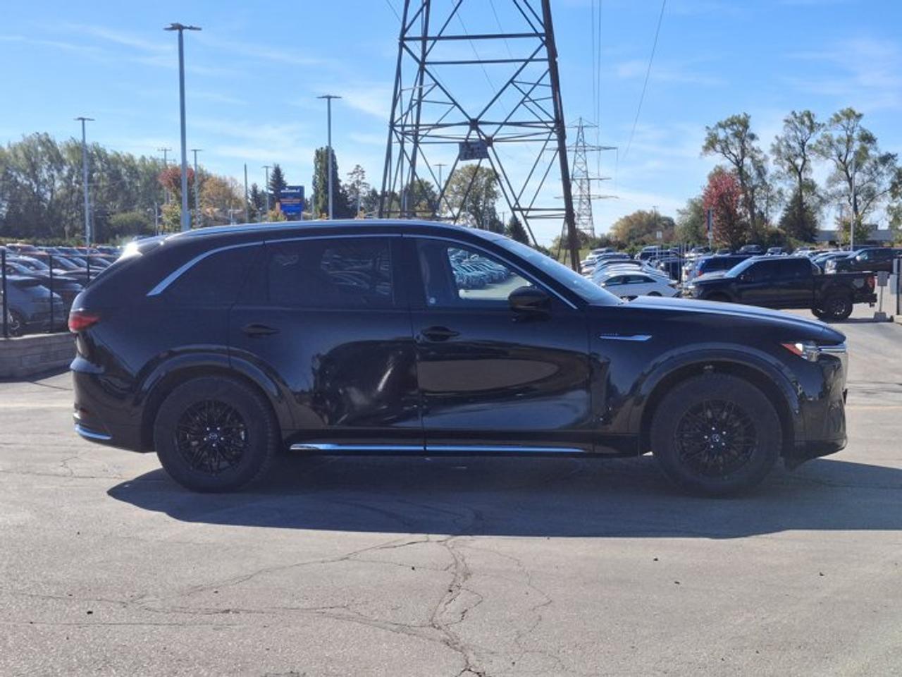 2024 Mazda CX-90 MHEV Signature AWD | Tan Nappa Leather | Sunroof | Nav | 360 Camera | Cooled + Heated Seats | and More ! Photo