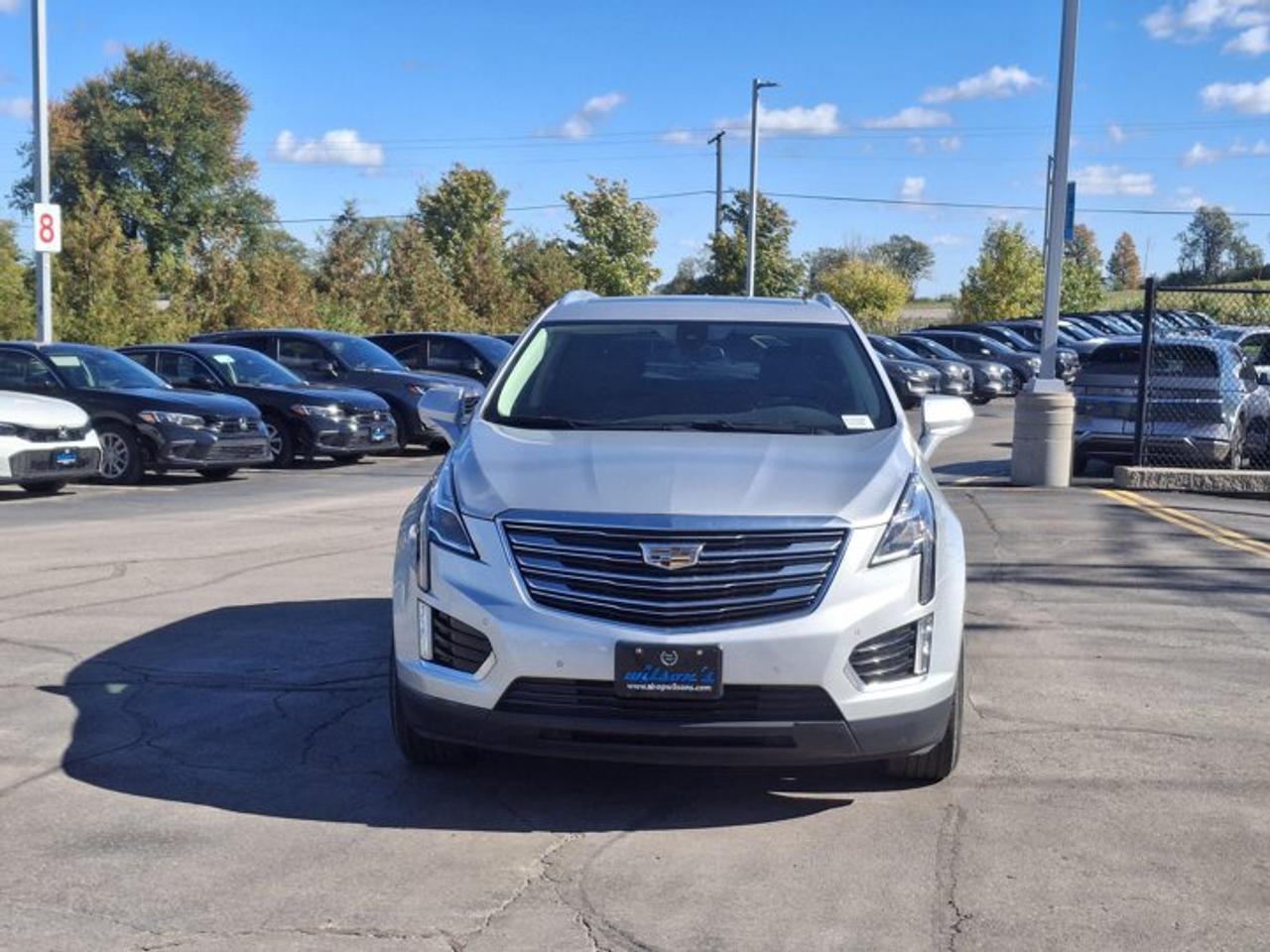 2018 Cadillac XT5 Luxury AWD | Leather | Navi | Pano Roof | Heated Seats | CarPlay | Remote Start | and More ! Photo