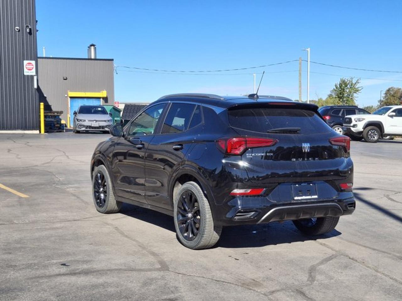 2025 Buick Encore GX Sport Touring AWD | Leather | Sunroof | Heated Wheel + Seats | Remote Start | Power Seat | and More! Photo