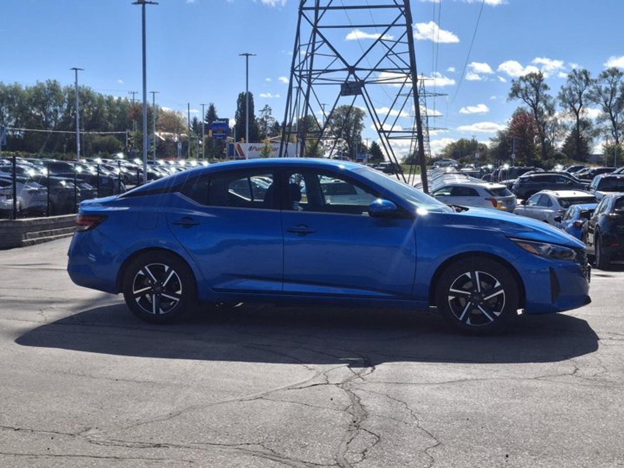 2024 Nissan Sentra SV | Sunroof | Heated Seats | Remote Start | Adaptive Cruise | CarPlay + Android & More ! Photo