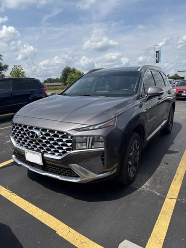 2021 Hyundai Santa Fe Hybrid Preferred w/Trend Package AWD | Leather | Sunroof | Heated Wheel + Seats | Power Seat | and More ! Photo