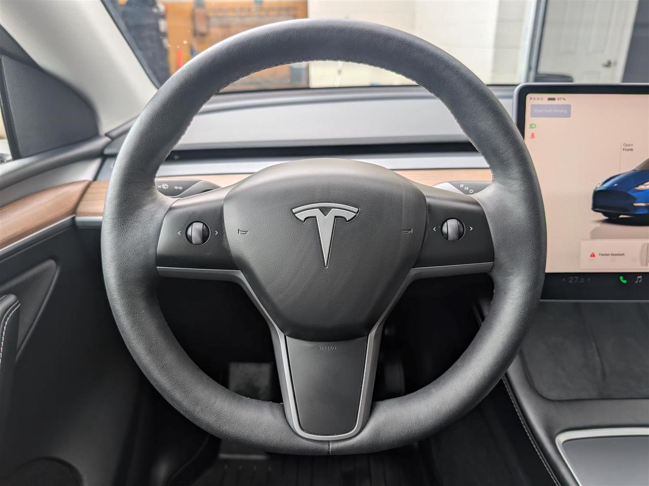 2023 Tesla Model Y LONG RANGE AWD - DUAL MOTOR Photo