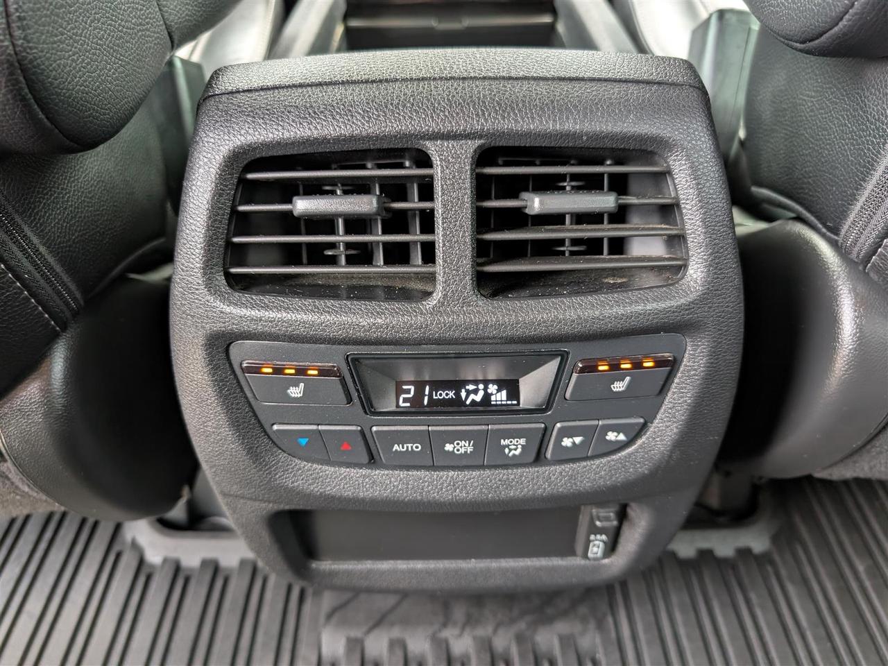 2019 Honda Ridgeline TOURING AWD - SUNROOF - NAVI - LEATHER - TECH FEATS Photo