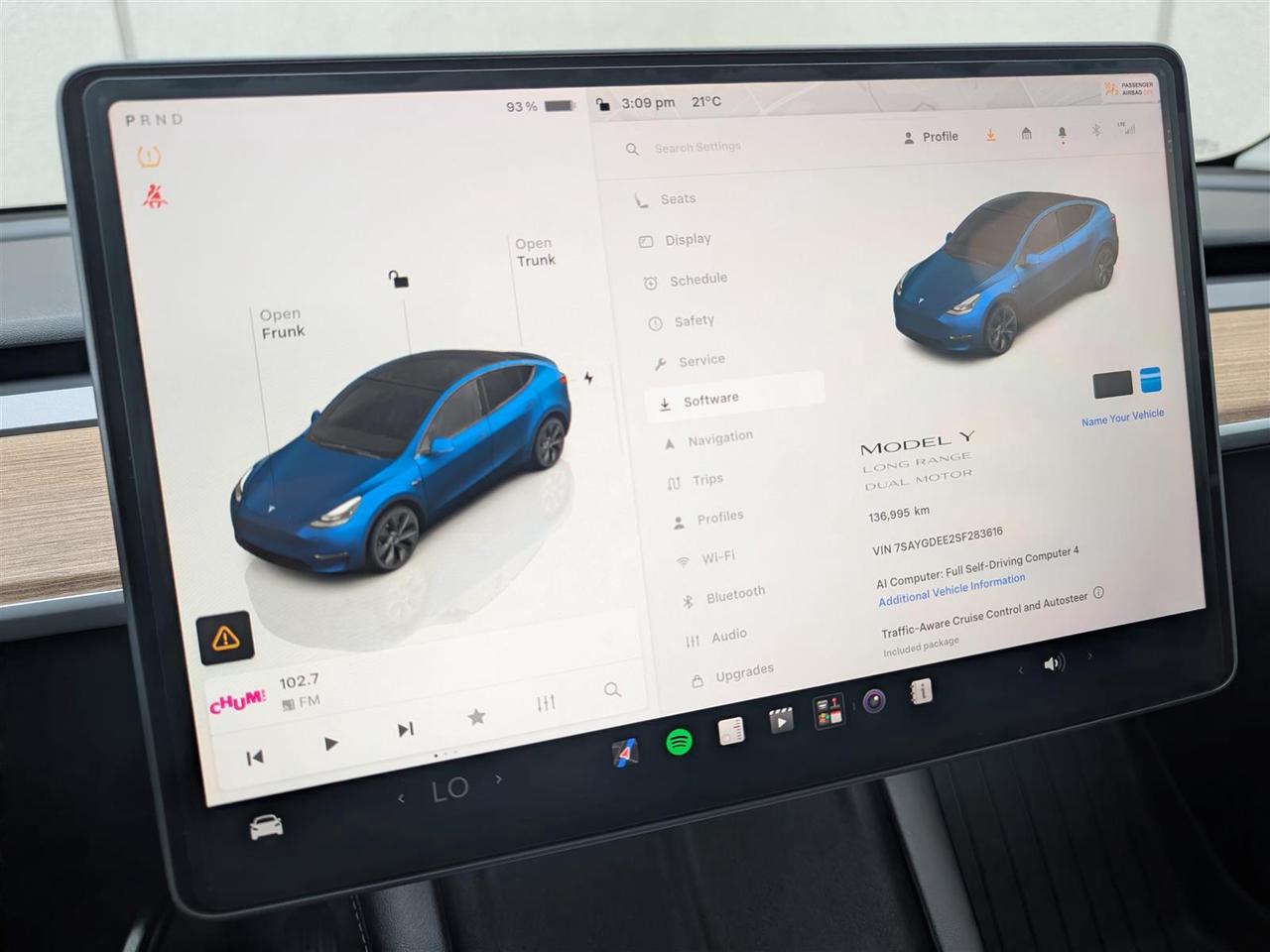 2025 Tesla Model Y LONG RANGE AWD - COMPUTER 4 - DUAL MOTOR Photo
