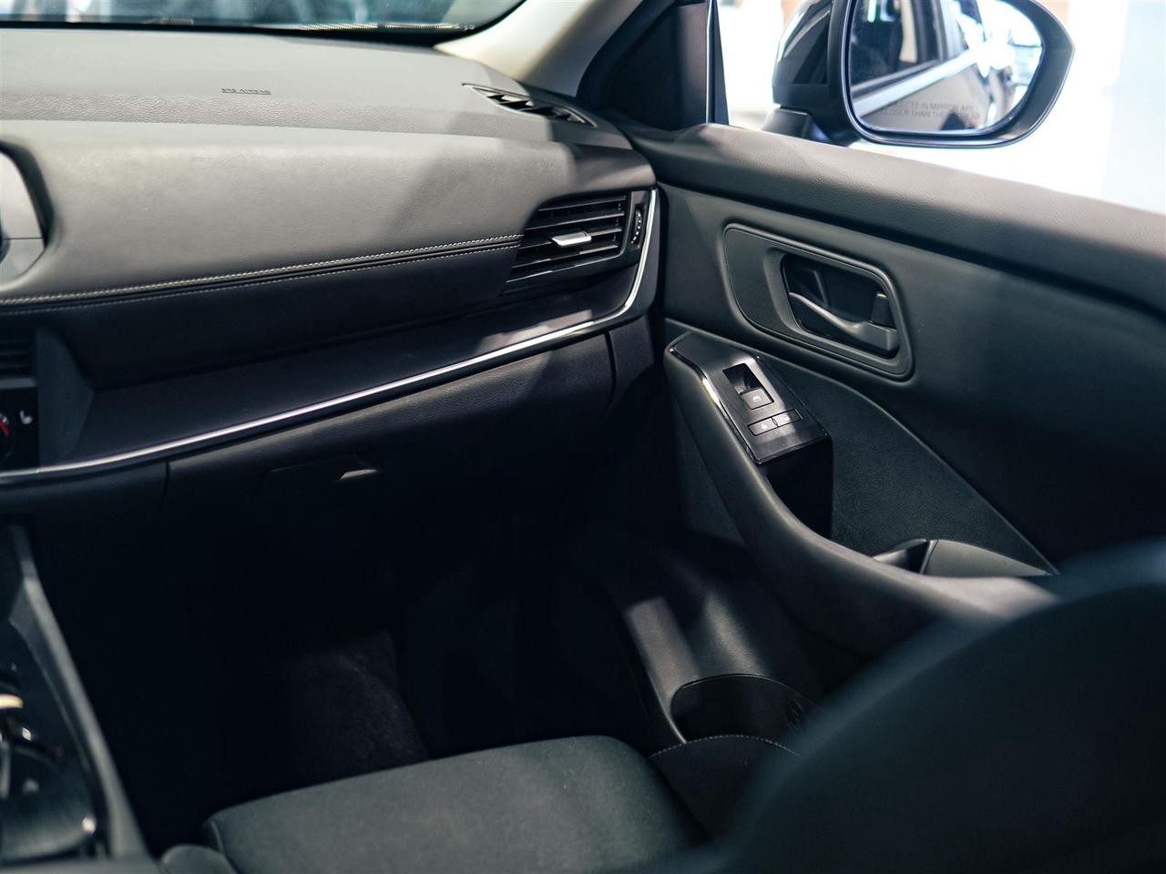 2024 Nissan Rogue S AWD | NISSAN SERVICED | ONE OWNER | NO ACCIDENTS Photo