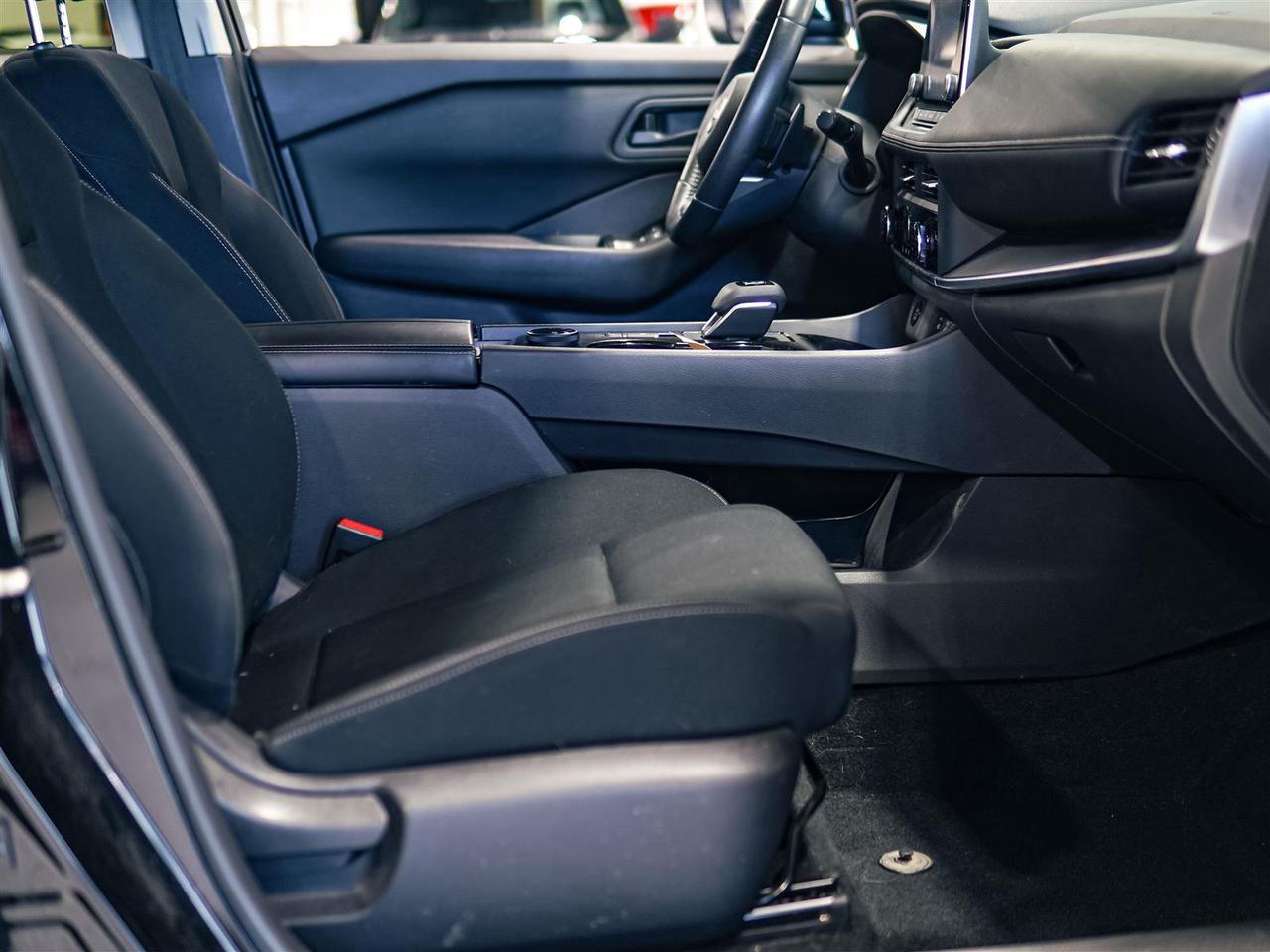 2024 Nissan Rogue S AWD | NISSAN SERVICED | ONE OWNER | NO ACCIDENTS Photo