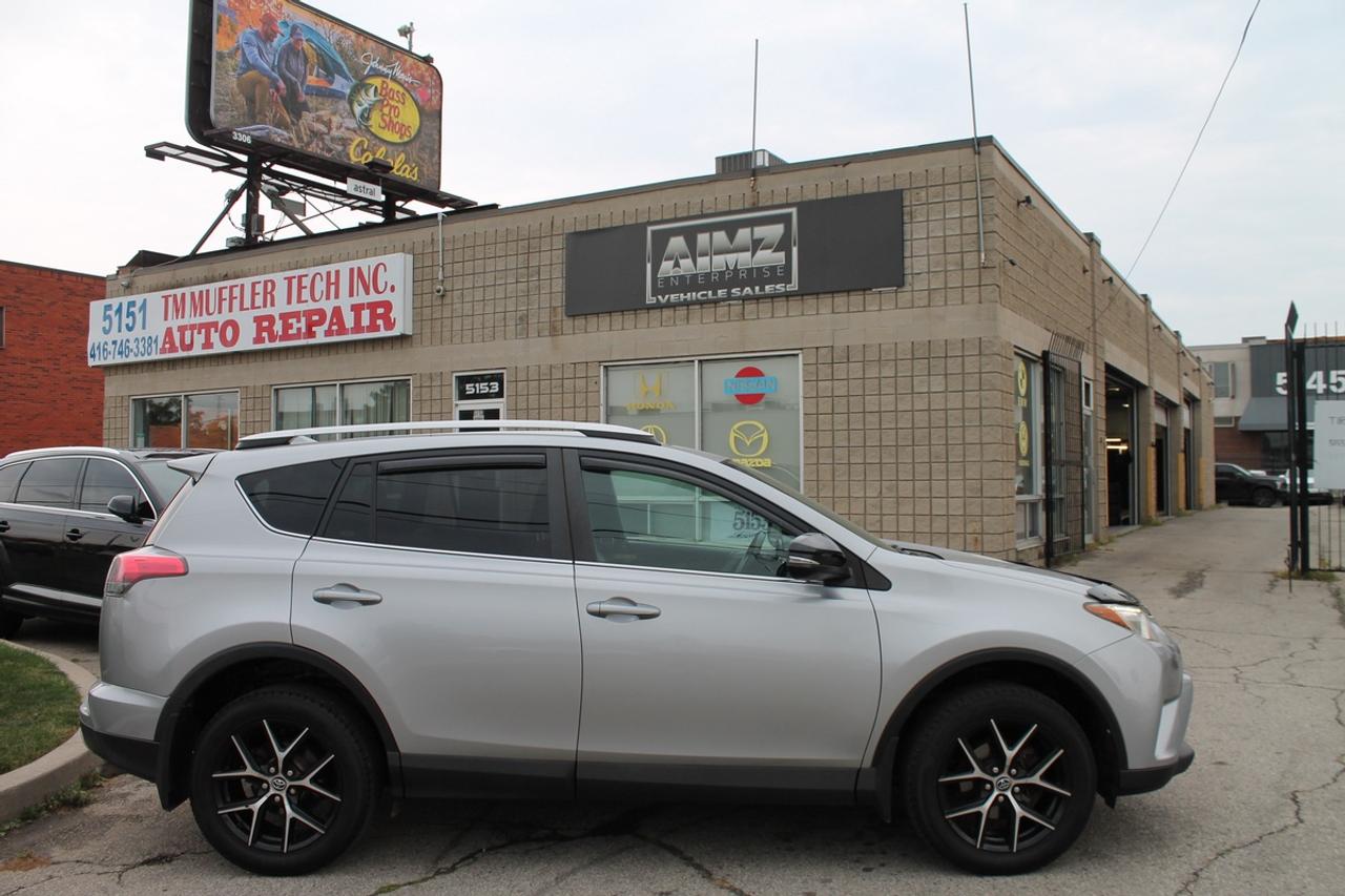 2016 Toyota RAV4 se Photo