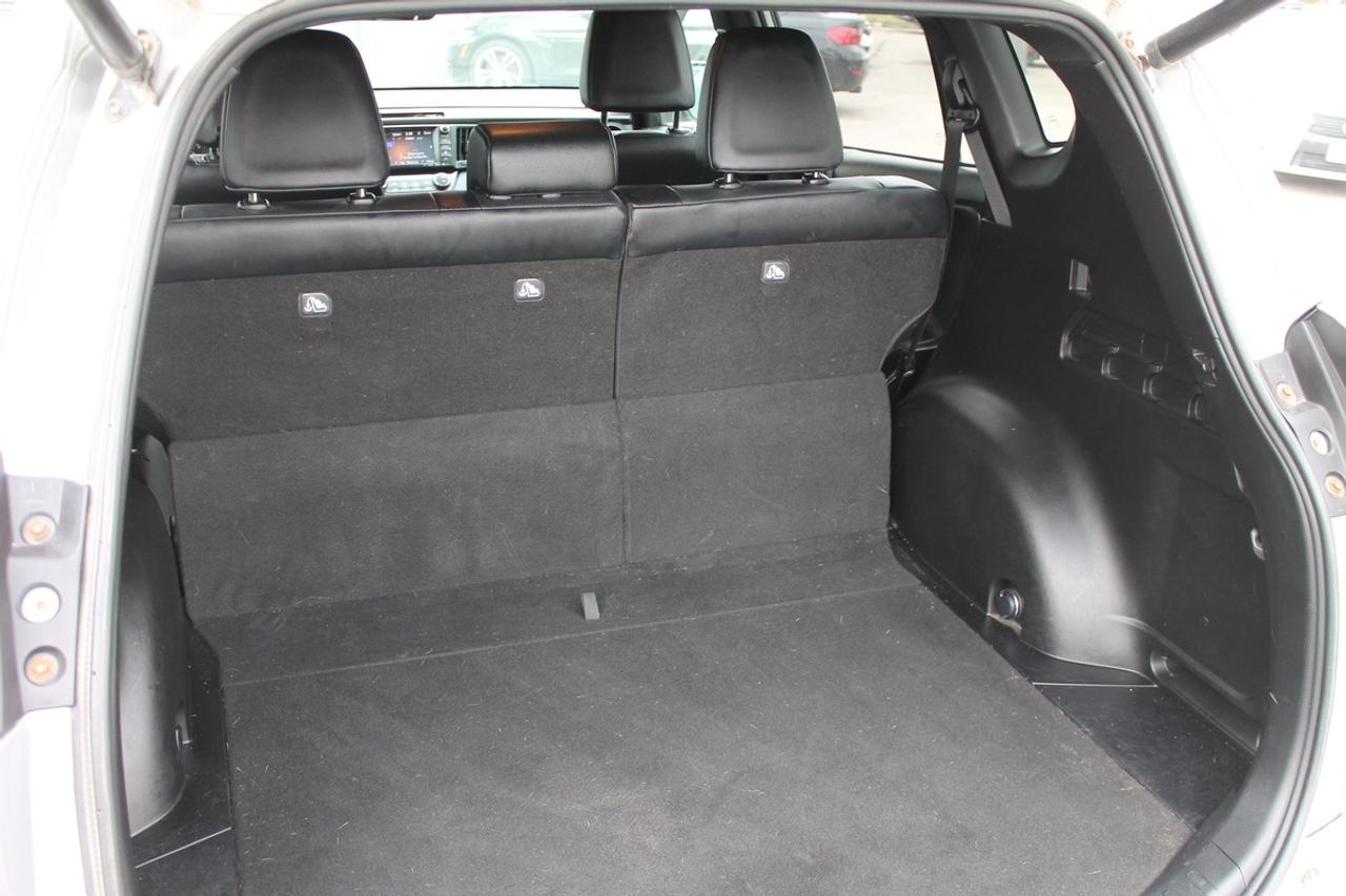 2016 Toyota RAV4 se Photo