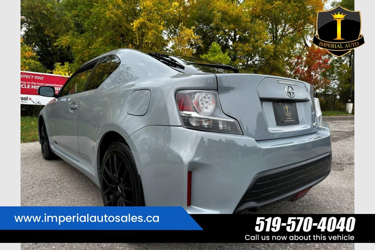2016 Scion tC  Photo