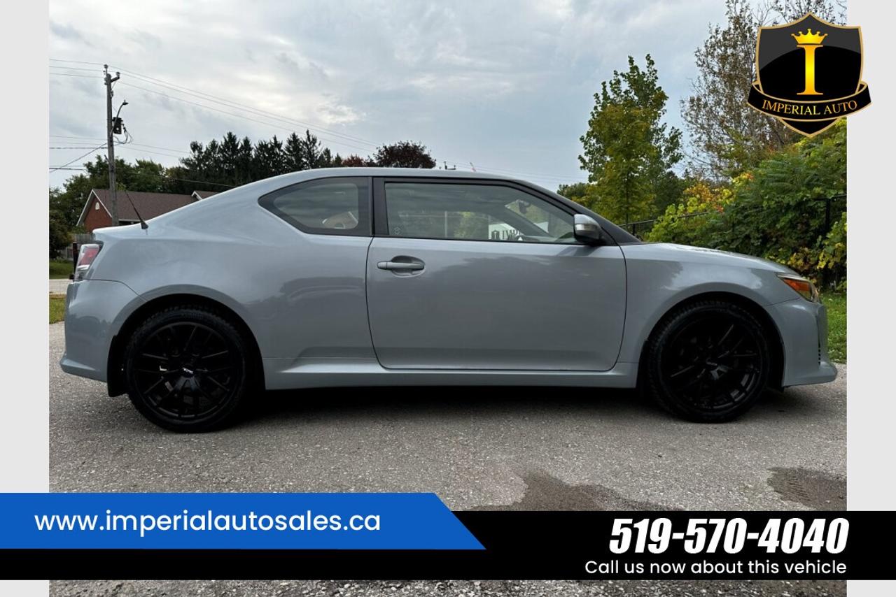 2016 Scion tC  Photo