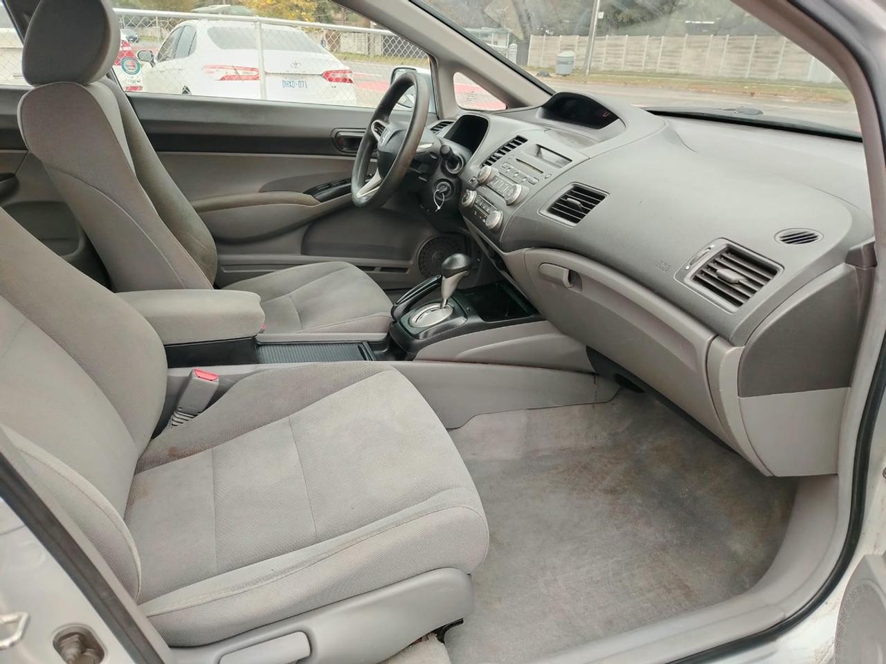 2010 Honda Civic DX Photo