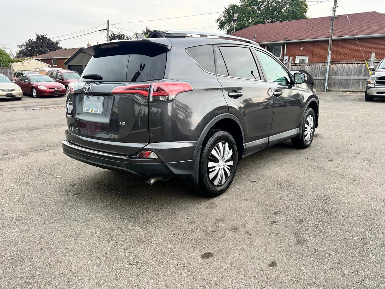 2016 Toyota RAV4 LE**REAR CAM*HEATED SEATS** Photo4