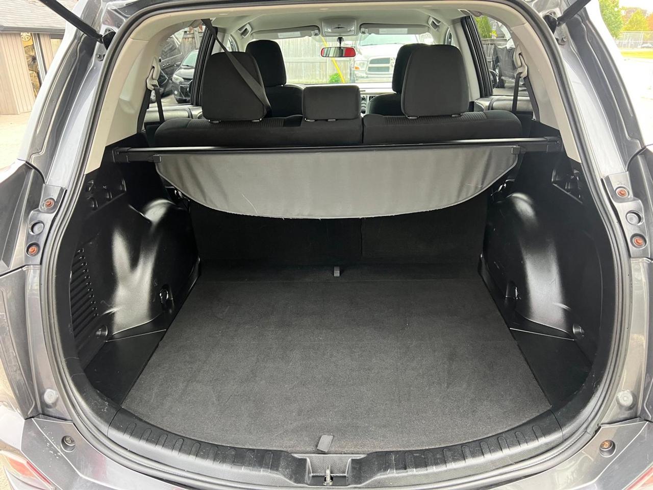 2016 Toyota RAV4 LE**REAR CAM*HEATED SEATS** Photo