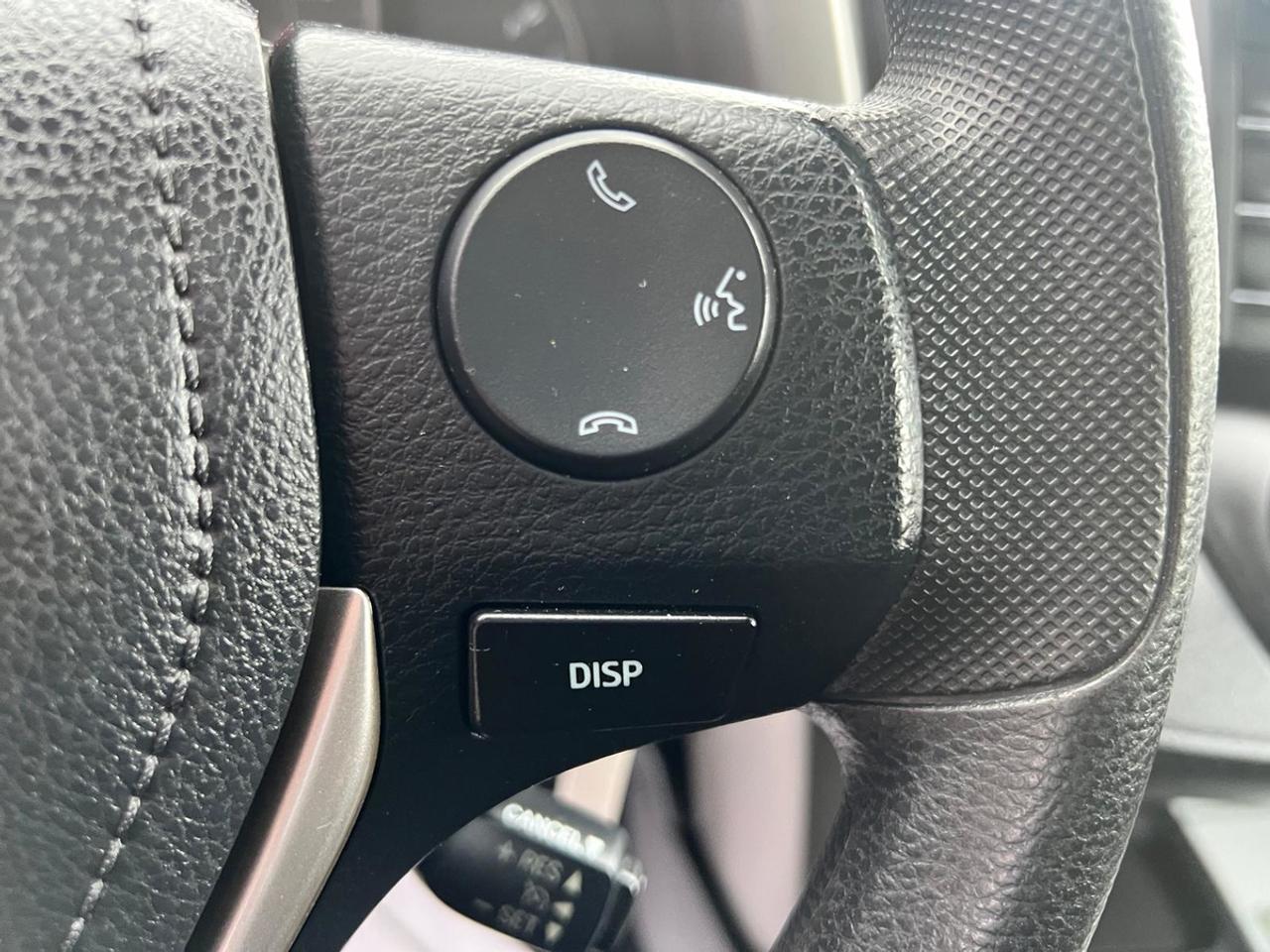 2016 Toyota RAV4 LE**REAR CAM*HEATED SEATS** Photo
