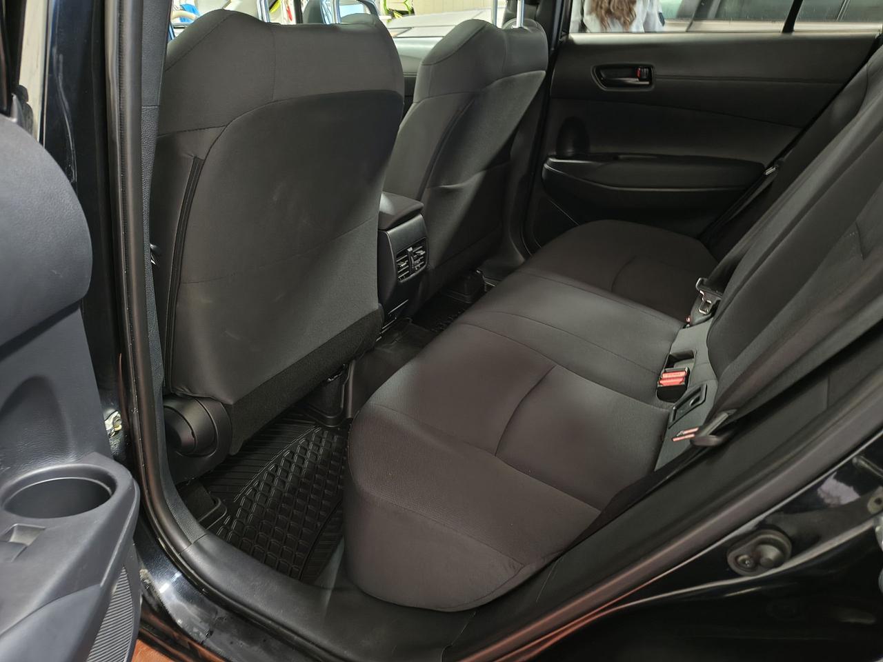 2024 Toyota Corolla Cross LE Photo