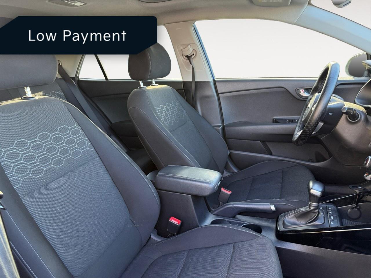 2019 Kia Rio 5-Door Photo